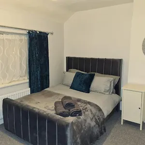  Apartment Comfortable